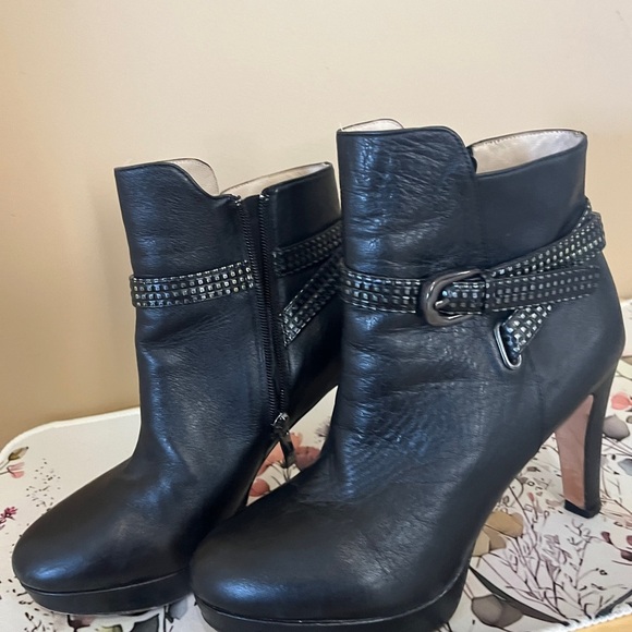 Ron White Vero Cupid Black Leather Ankle Boots with Studded Strap - Picture 7 of 12